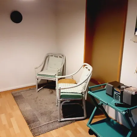 Ferienwohnung Am Paradiesbaum * Singen (Hohentwiel)