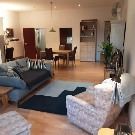 Ferienwohnung Am Paradiesbaum * Singen (Hohentwiel)