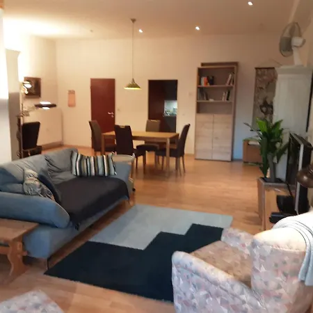 Ferienwohnung Am Paradiesbaum